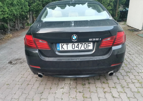 BMW Seria 5 cena 59901 przebieg: 181000, rok produkcji 2010 z Tarnów małe 92